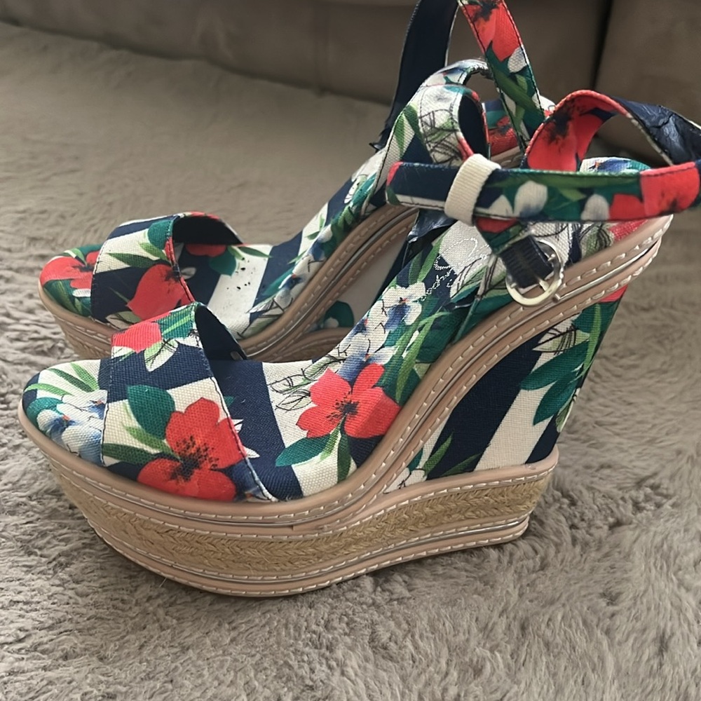 Jessica Simpson Multi-Colored Platform Sandals, S… - image 2